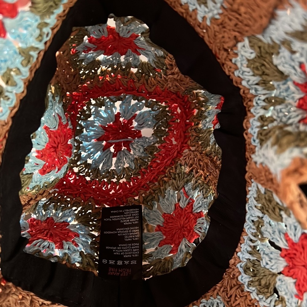 🎉HP🎉Urban Outfitters Kora Crochet Bucket Hat - Picture 7 of 8